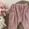 Pantalone. In velluto a coste, volant sui fianchi, elastico in vita. Colore: rosa. Composizione: 100% poliestere. Brand: BABY VIP